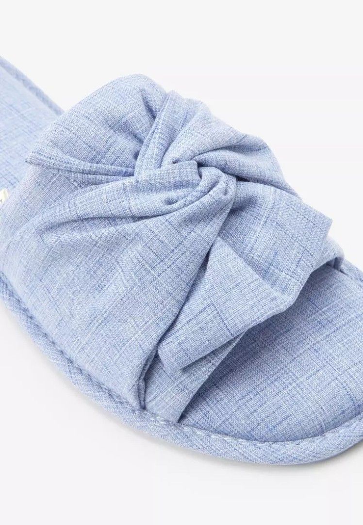 Zalora slippers top