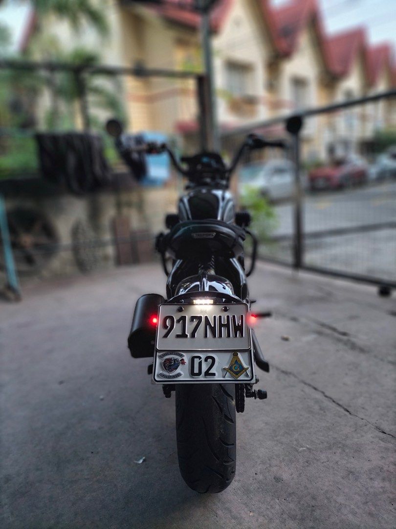 2018 Triumph Bonneville Bobber (Category: Motorbikes for Sale) located in Quezon City. Submitted by judyann.manuel (Listing ID 1287366759, Image 3). Description: 2018 Triumph Bonneville Bobber For Sale Year Model 2018 Mileage: 13.2t KM 1200cc Parking stand included Mid riser handle bar Casa maintained Triumph San Juan PH No History of accident Registered until July 2027 Garage King Viewing location: JMB Cars Cabanatuan City Mode of Payment: Manag