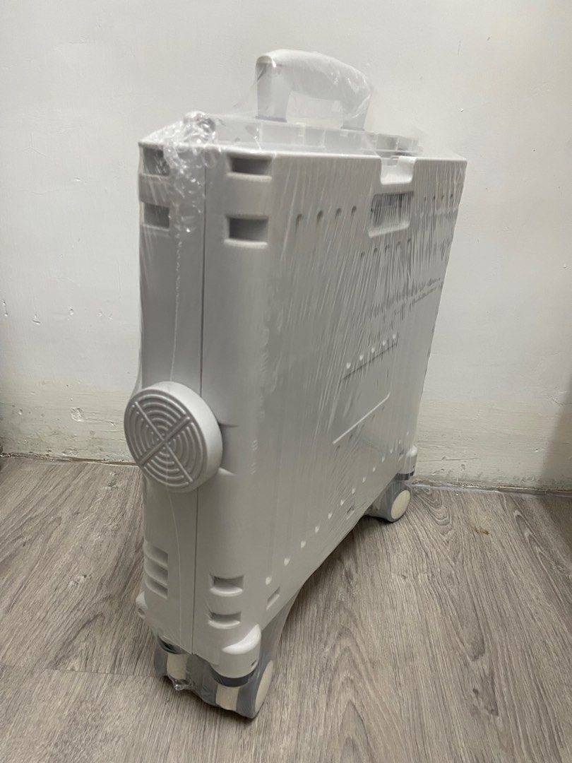 可摺疊手拉車 （分類：戶外家具）位於 Hong Kong。 由 medi_k 提交（商品編號 1287403948，圖片 3）。簡介： 55L 長38 闊39.5 高42。