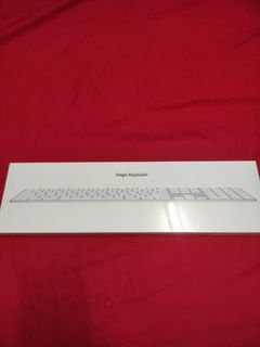 Apple Magic Keyboard with Numeric keypad493561013182156800