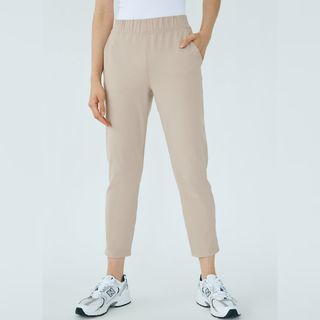 Aritzia Weekender Pants High-Rise Joggers The Group by Babaton