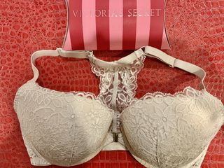 Bra US La Senza, Women's Fashion, Undergarments & Loungewear on Carousell