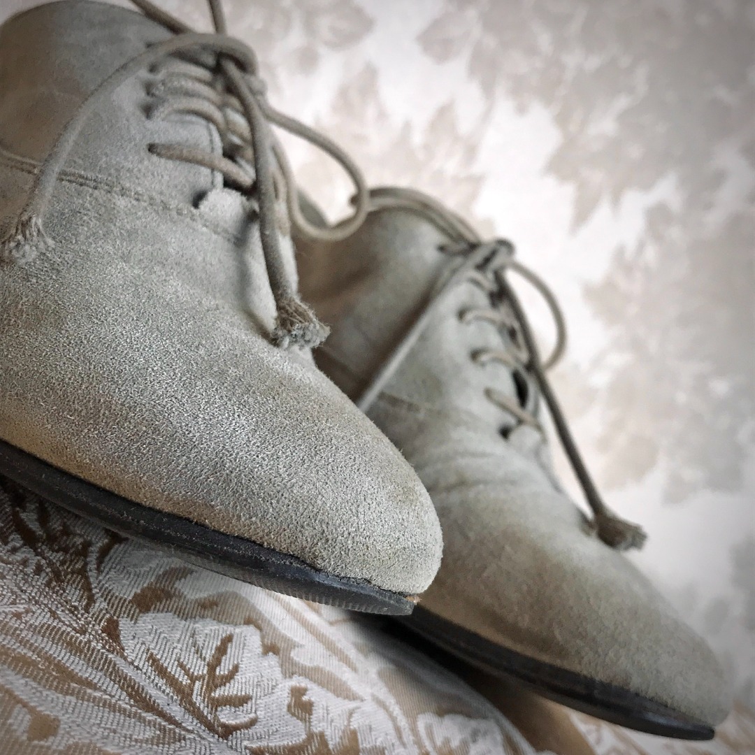BESANT NAGAR ITALIAN Brutalist Parchment Grey Indian Leathercraft Custom Genuine Rough Raw Leather Low Wooden Heel Oxfords