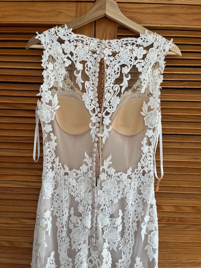 BHLDN Wedding Dress Carousell
