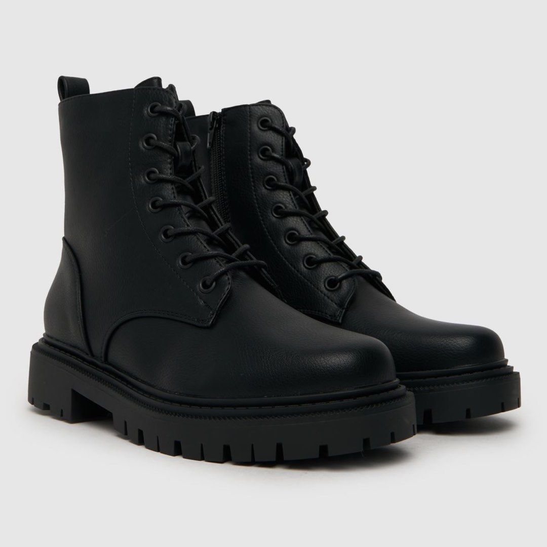 Chunky black combat boots online