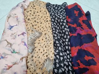 (Category: ) located in . Submitted by poppy_market (Listing ID 1287601955, Image 1). Description: .