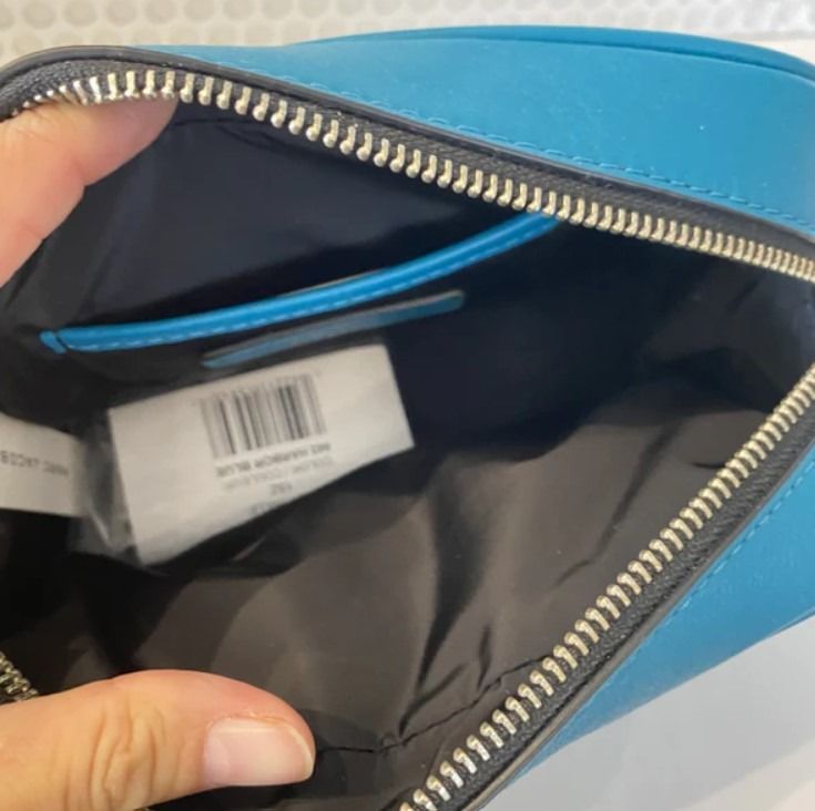 BRAND NEW AUTHENTIC INSTOCK MARC JACOBS PLAIN LEATHER CAMERA BAG PURPLE 4P3HCR020H02 HARBOR BLUE