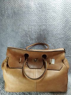 Brown Leather Lock Closure Leather Bag