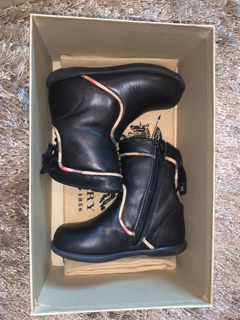 Burberry baby boots deals