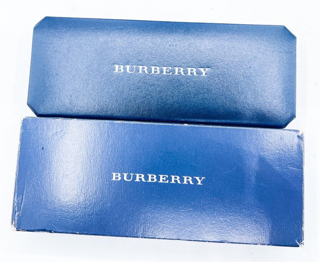 Burberry stationery clearance