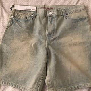 (Category: ) located in . Submitted by mamasmurf08 (Listing ID 1287383813, Image 1). Description: .