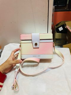 (Kategori: ) berada di . Dikirim oleh lunarawear.co (ID iklan 1287530340, Gambar 1). Deskripsi: .
