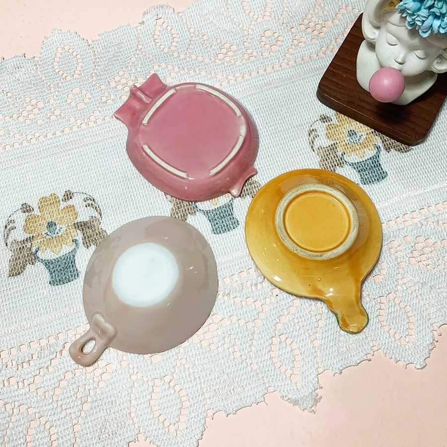 Colorful Condiment Dish (sold per piece) (Category: Dinnerware & Cutlery) located in Mandaluyong City. Submitted by yula_noveltyfinds (Listing ID 1287581776, Image 2). Description: LIGHT PINK DISH- AVAILABLE FISH- AVAILABLE FLOWER- SOLD - UK surplus - sold per piece - fish: with minor chip - as is where is - vase with flower NOT included for photo purposes only light pink size: 4.5 (W including handle) x 1.25 (h) inches flower size: 4.5 (W includ