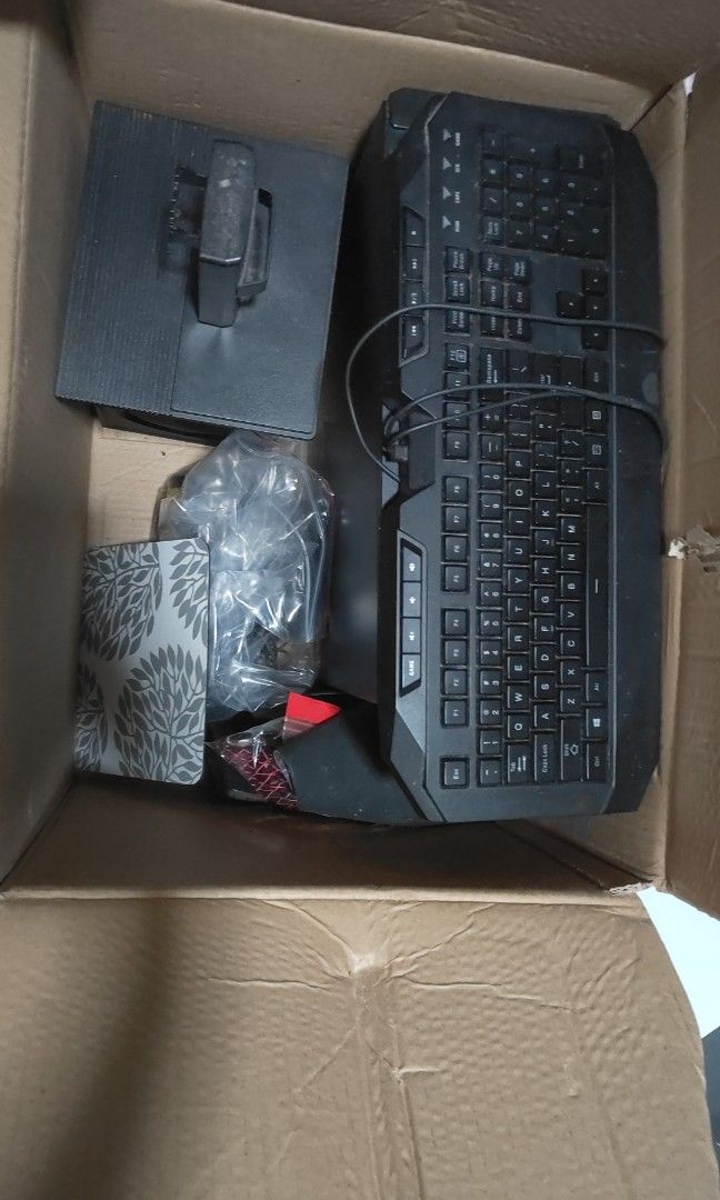 Complete computer desktop, Computers & Tech, Desktops on Carousell