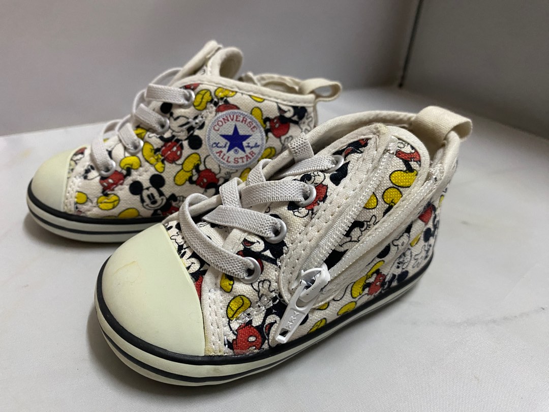 Converse x disney Kids shoes