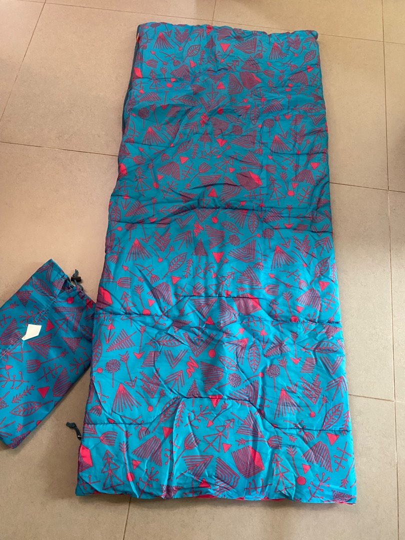 Decathlon sleeping bag kids top