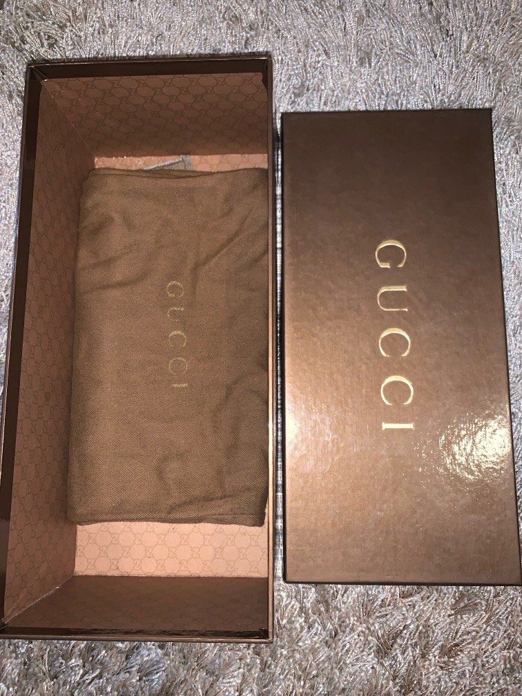 Empty gucci shoe best sale box