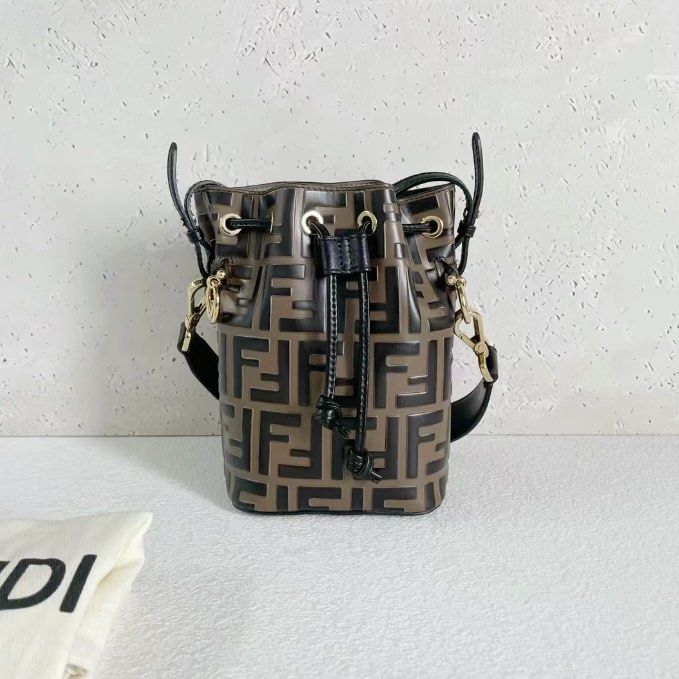 FENDI Mon Tresor FF 8BS010A659F13VK Carousell