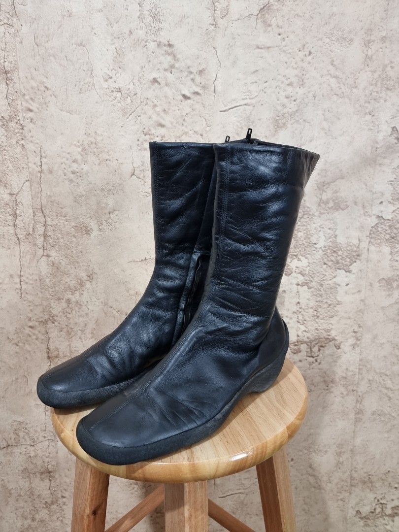 Vintage fendi boots top