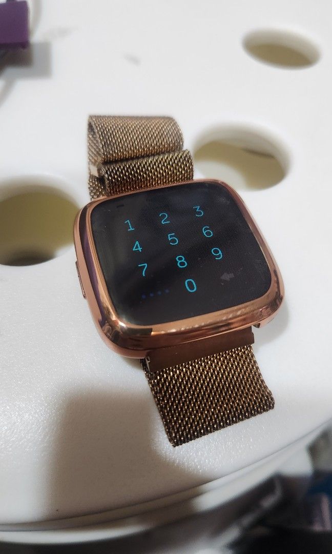 Fitbit versa 2 rose gold band 2025