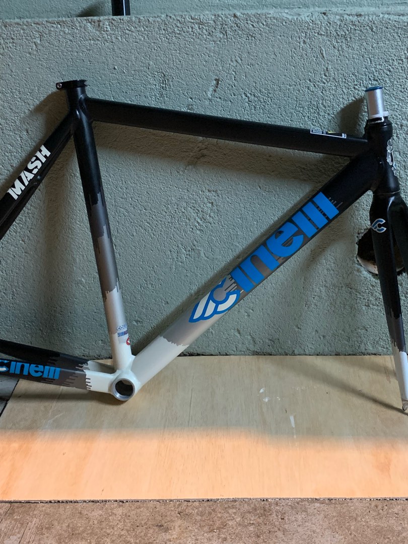 Frameset Cinelli Mash Histogram 2013 S size Sports Equipment