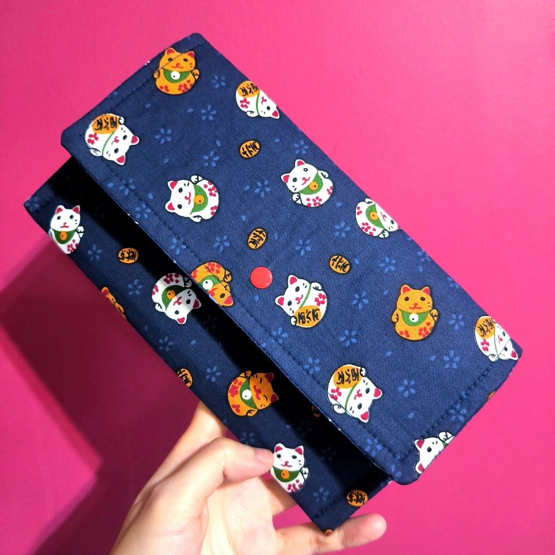 Cat clutch deals bag