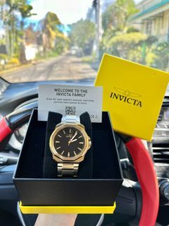 Invicta Speedway Men's Watch - 42mm, Gold, Black dial (46839)
