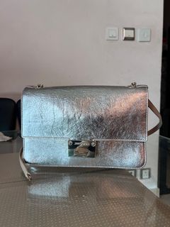 （分類：）位於 。 由 clai911 提交（商品編號 1287442055，圖片 1）。簡介： 。