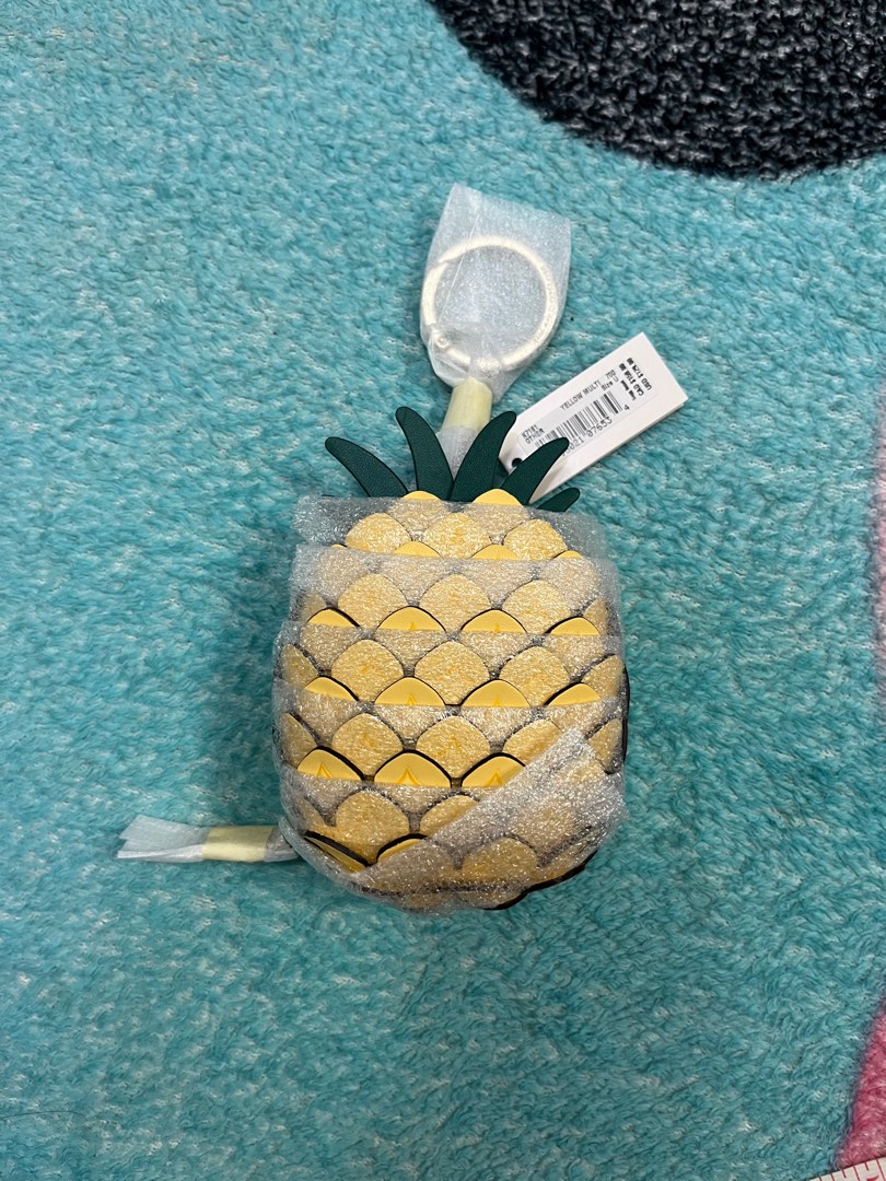 Kate spade pineapple keychain clearance