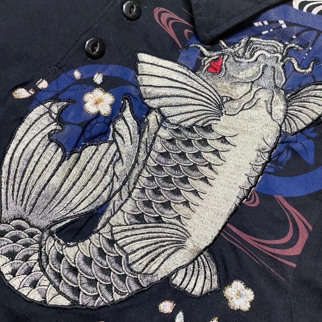 014 EMBROIDERED CARP T-SHIRT