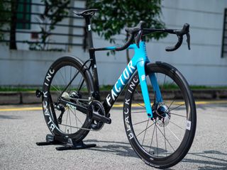(Category: ) located in . Submitted by factorbike (Listing ID 1287366506, Image 1). Description: .
