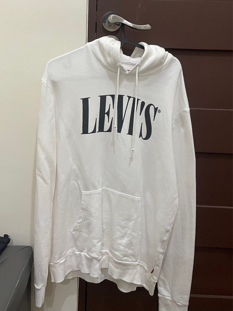 Levi’s Hoodie (Category: Coats, Jackets and Outerwear) located in Dagupan City. Submitted by seerr02 (Listing ID 1287514783, Image 1). Description: rfs: decluttering .