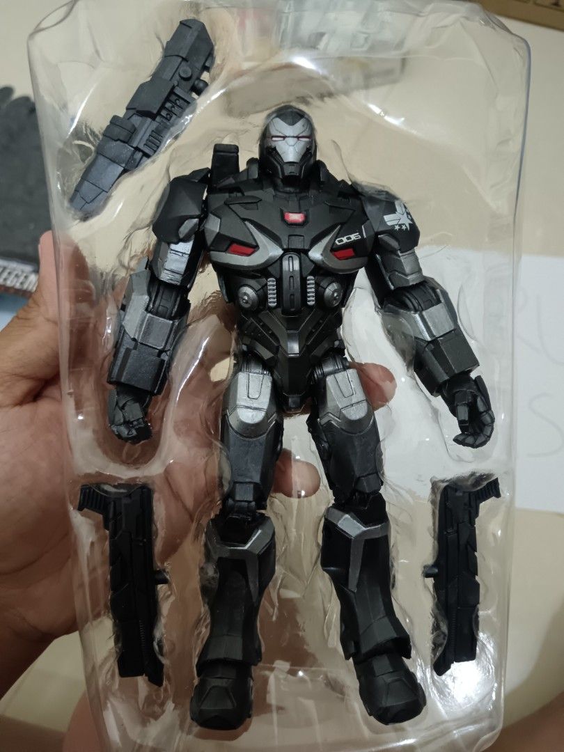 Marvel Legends War Machine (Category: Toys & Games) located in Gelang Patah. Submitted by mightybear_6509d9 (Listing ID 1287331529, Image 3). Description: Bib good condition with complete accessories. Paint chip a bit (refer photo).