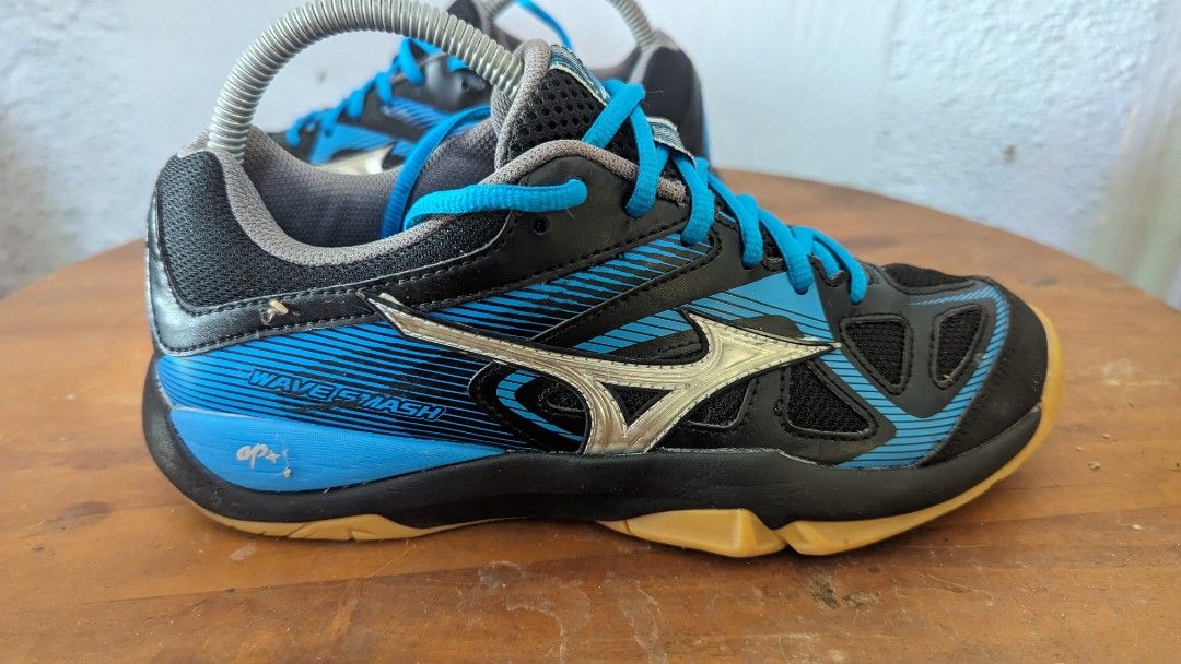 Mizuno wave 2025 smash 5