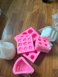 (Category: ) located in . Submitted by Qiaosss2 (Listing ID 1287354615, Image 1). Description: .