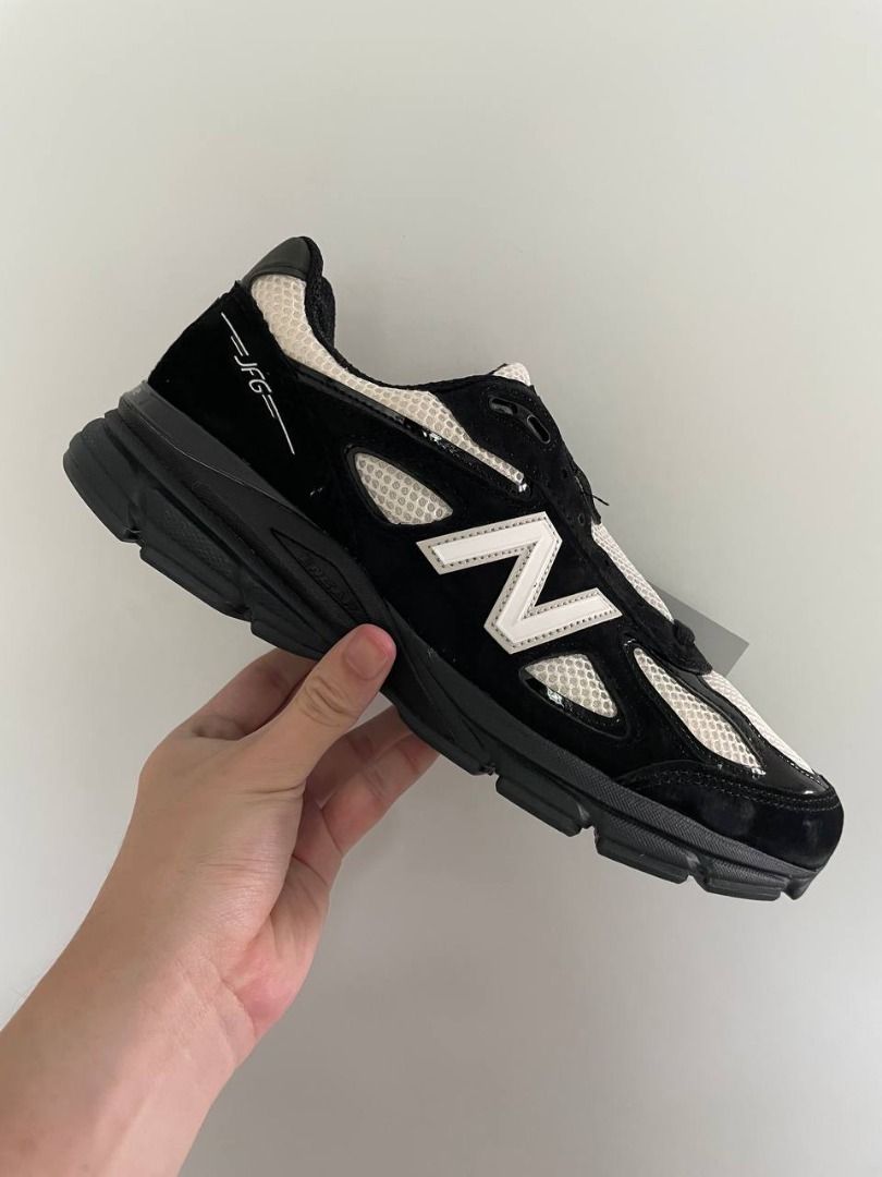 All black sales new balance 990v4