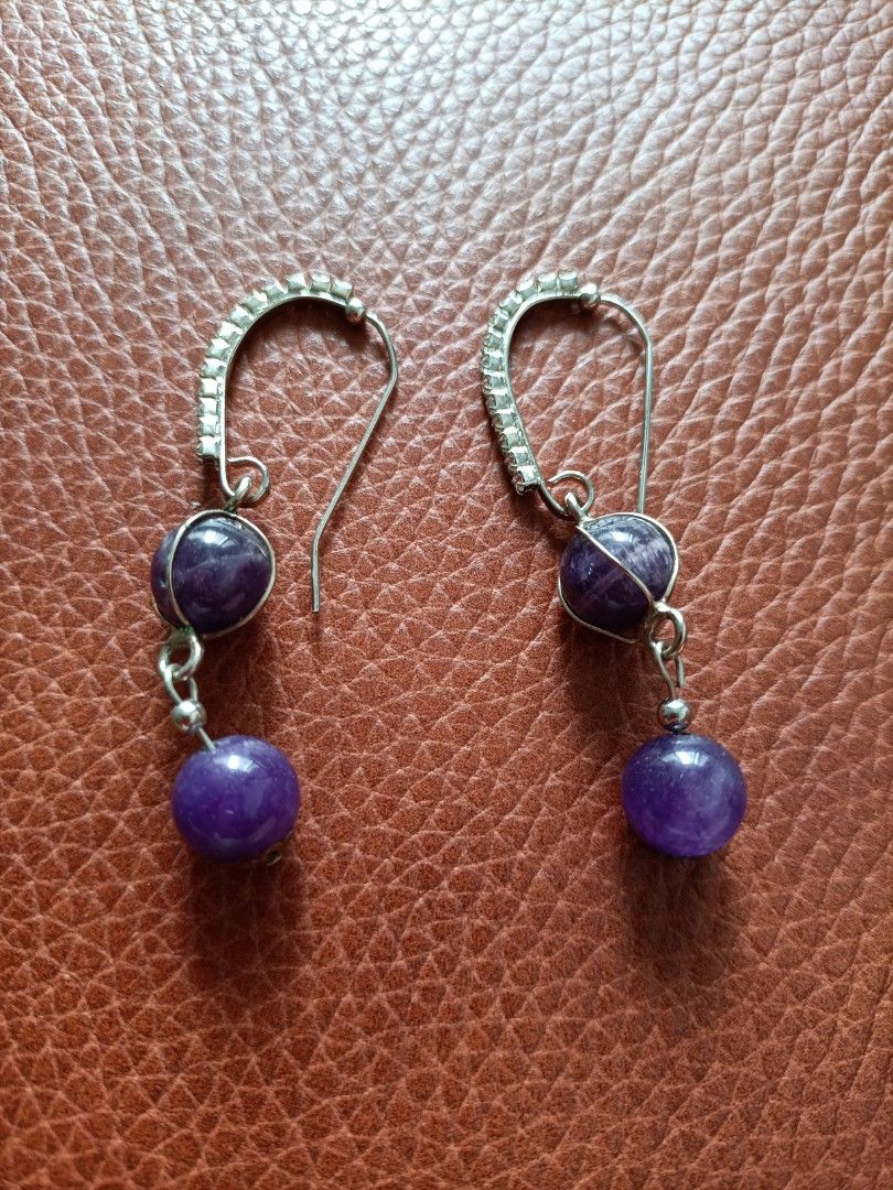 Purple necklace and earrings outlet