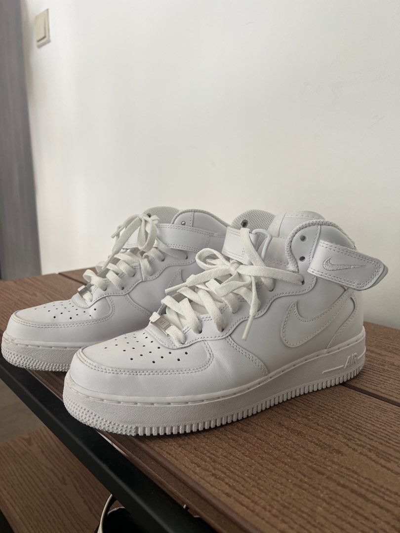 All white mid top forces outlet