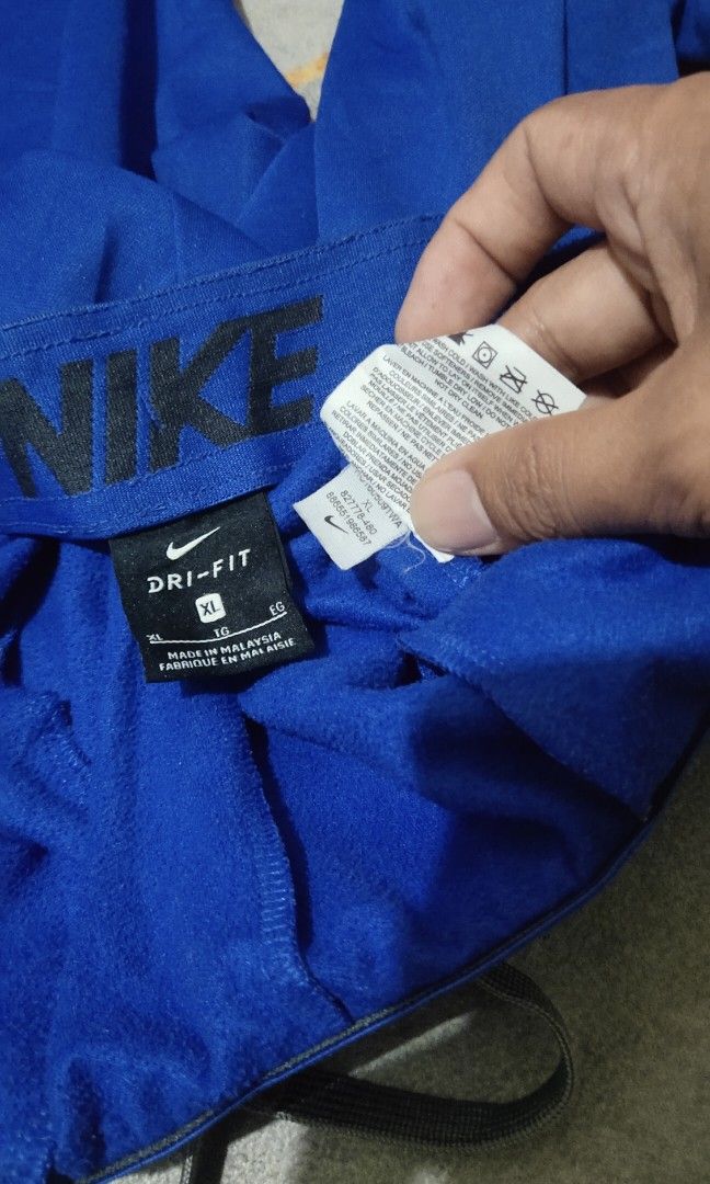 nike jogging pants Men s Fashion Activewear on Carousell