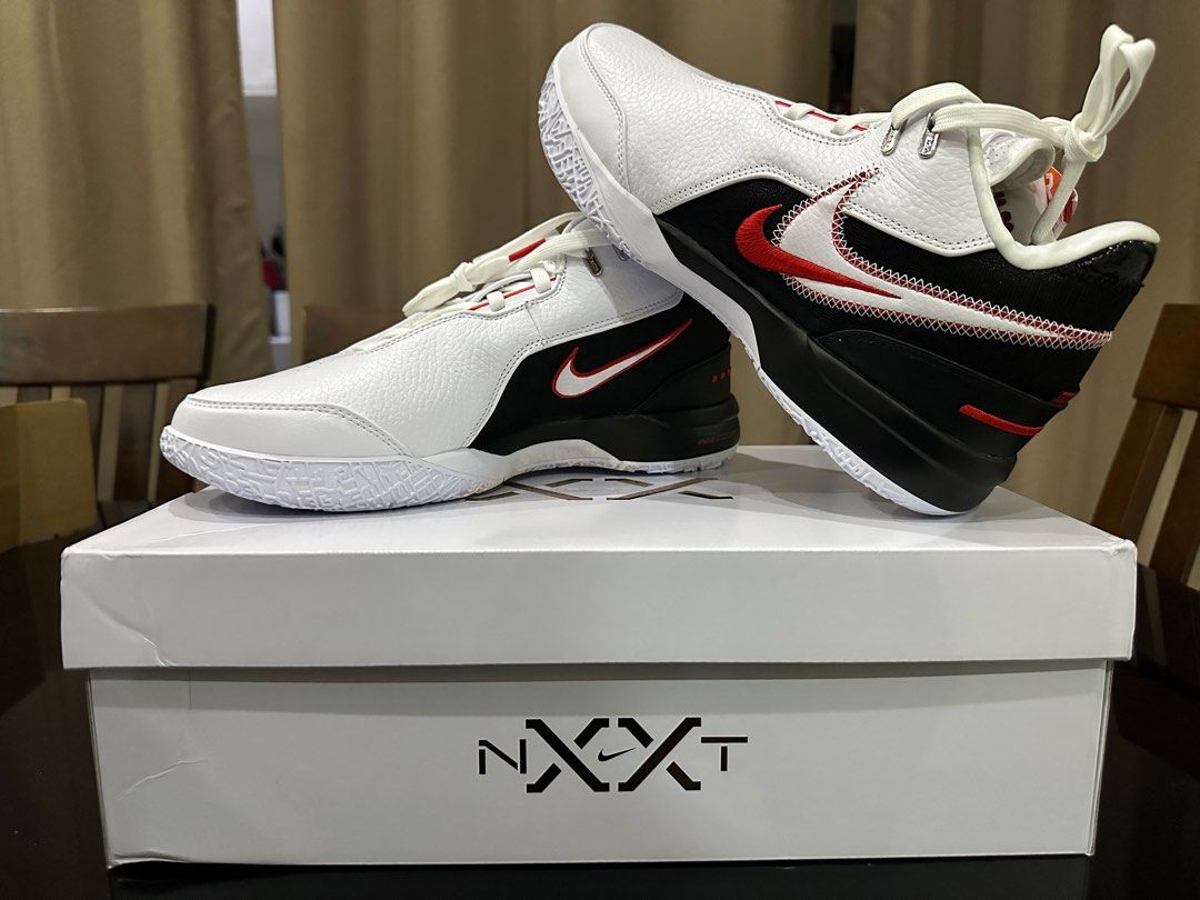Lebron 1st online shoe