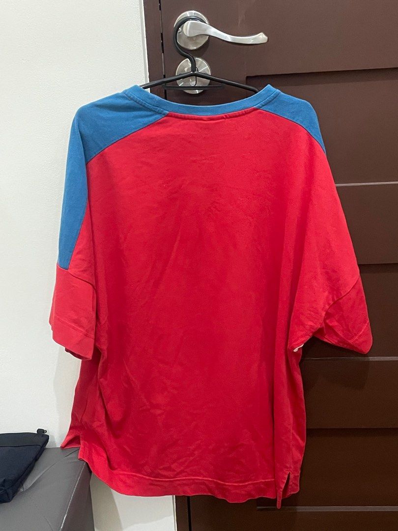 Nike shirt (Category: Tshirts & Polo Shirts ) located in Dagupan City. Submitted by seerr02 (Listing ID 1287515238, Image 2). Description: rfs: decluttering .
