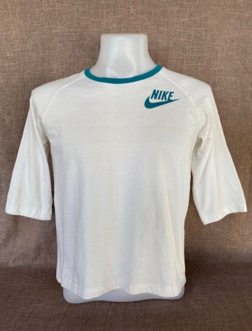 Nike three quarter sleeve clearance