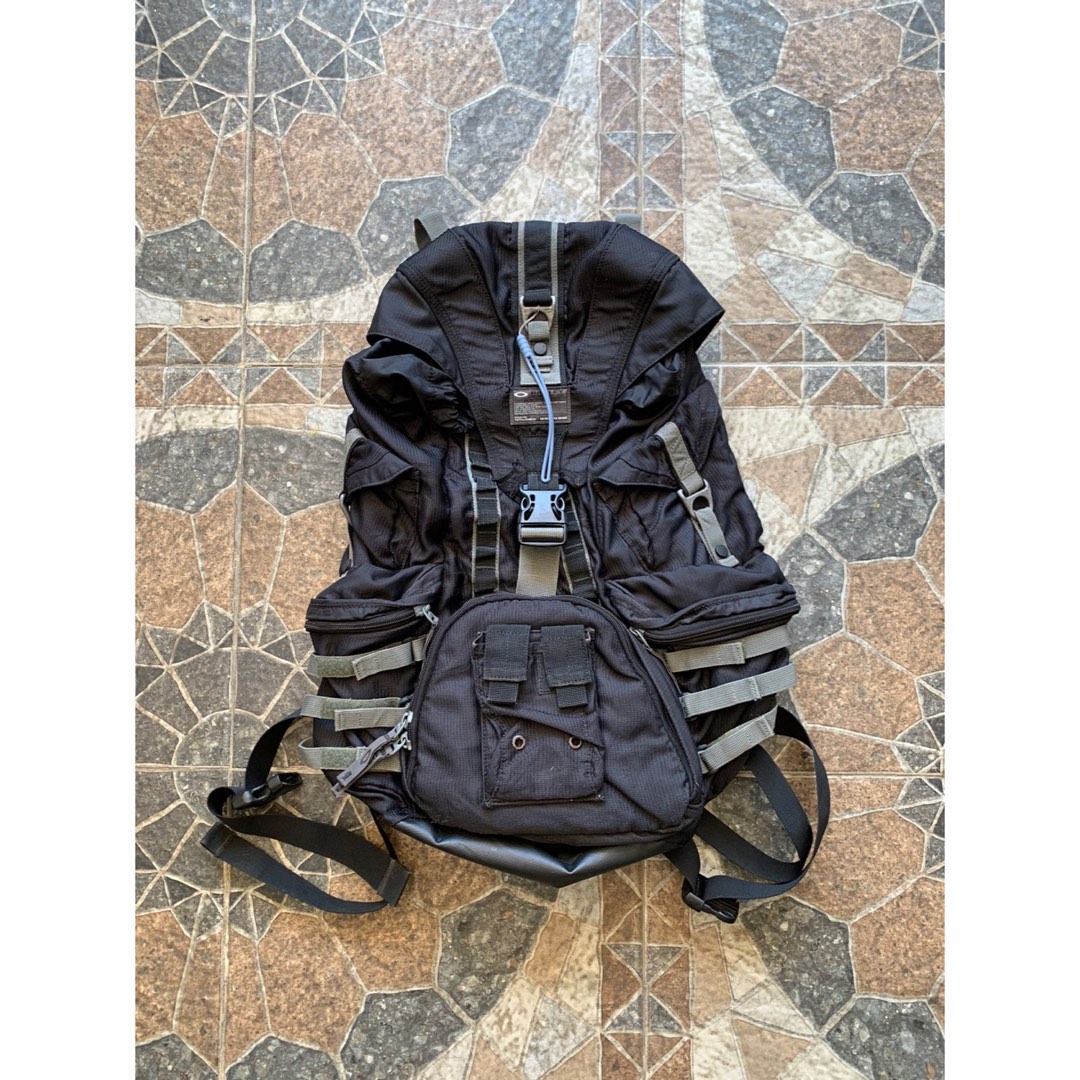 Oakley tactical field gear backpack cheap