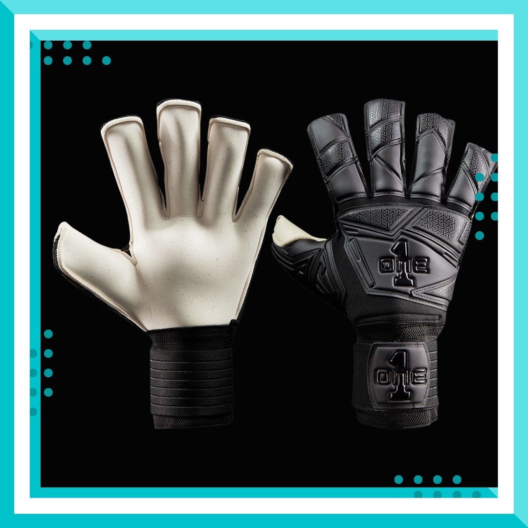 One Glove Invictus Stealth goalkeeper gloves size 10 Sports