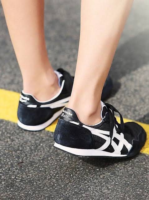 Onitsuka serrano black Women s Fashion Footwear Sneakers on Carousell