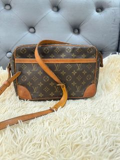 (Category: ) located in . Submitted by raila.bags (Listing ID 1287341131, Image 1). Description: .