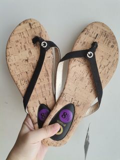 G by hotsell guess slippers