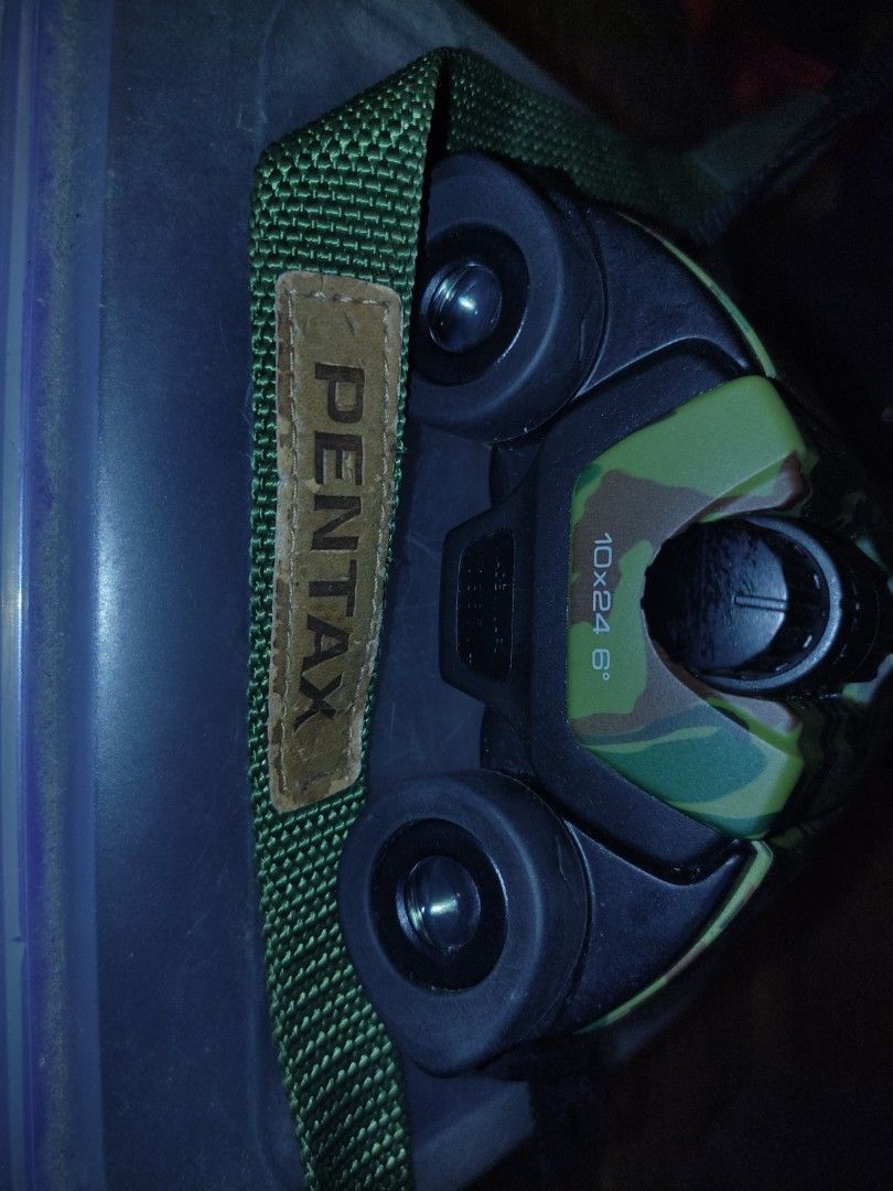 Pentax limited edition 10x24 binoculars (Category: Lens & Kits) located in Quezon City. Submitted by ricodgizmo (Listing ID 1287416051, Image 3). Description: all working clean and balance optics all original source from Japan price 3500 each.