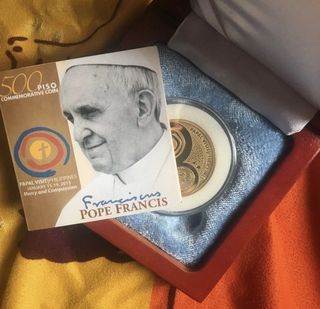 Pope Francis 500 PISO commemorative coin