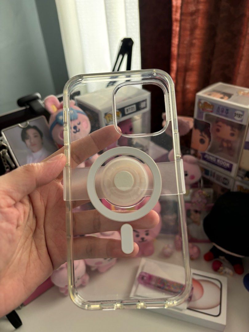 Popsockets Magsafe Clear Case (iPhone 14 PM) (Category: Cases & Sleeves) located in Caloocan City. Submitted by kangulo (Listing ID 1287353234, Image 3). Description: Popsockets Magsafe Clear Case for iPhone 14 Pro Max actual pics posted authentic x sensi since this is pre-loved item but well-loved P2,000 Payment Options: Maya BPI Shipment: SDD (Lalamove/Grab) GGX.